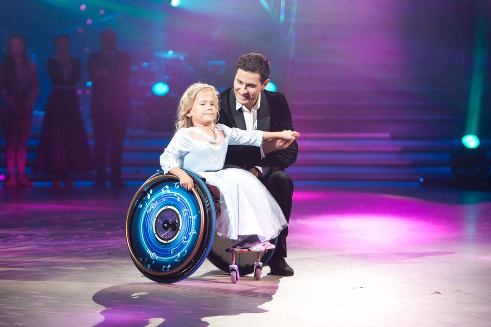 Українська мрійниця з інвалідністю підкорює відоме талант-шоу світу America's Got Talent